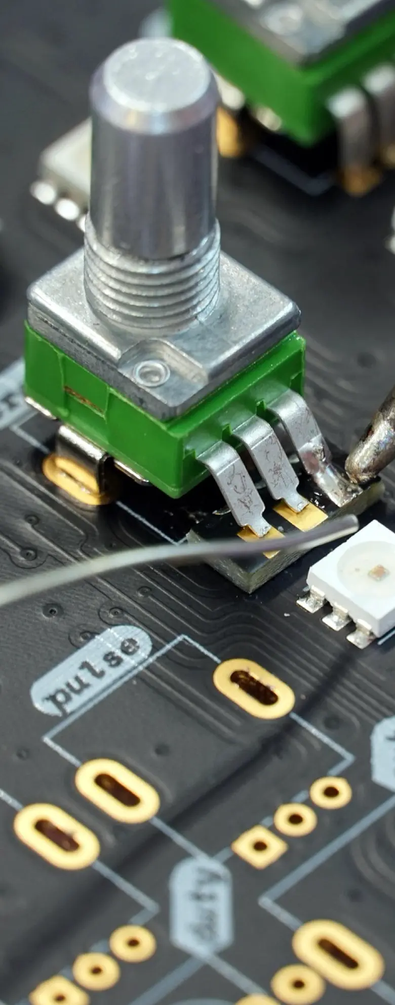SURFACE MOUNT TECHNOLOGY